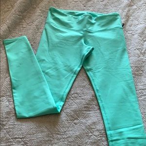 Alo yoga leggings